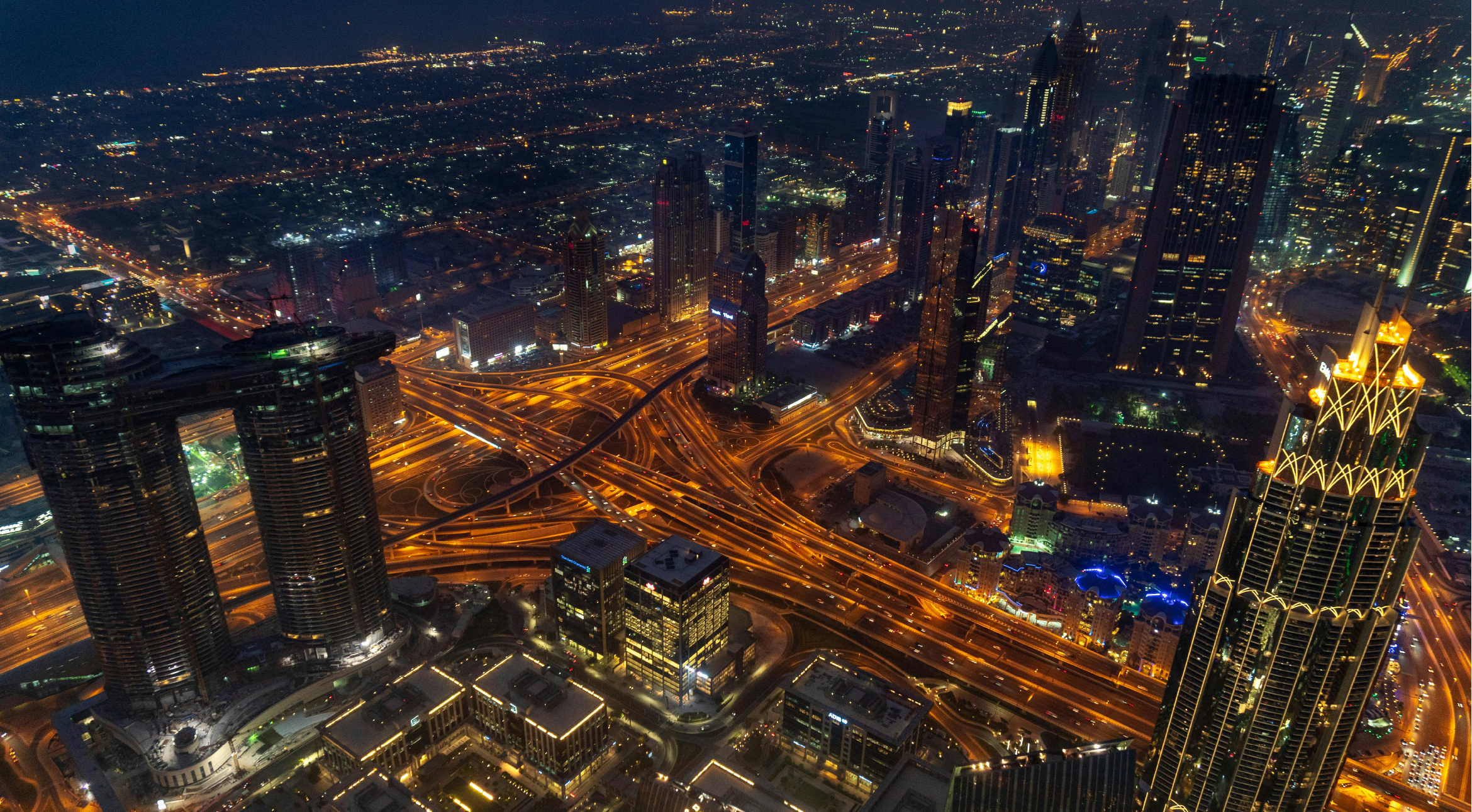 Dubai Nights Where the City Comes Alive